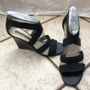 Bandolino Black Heeled Strappy Sandal